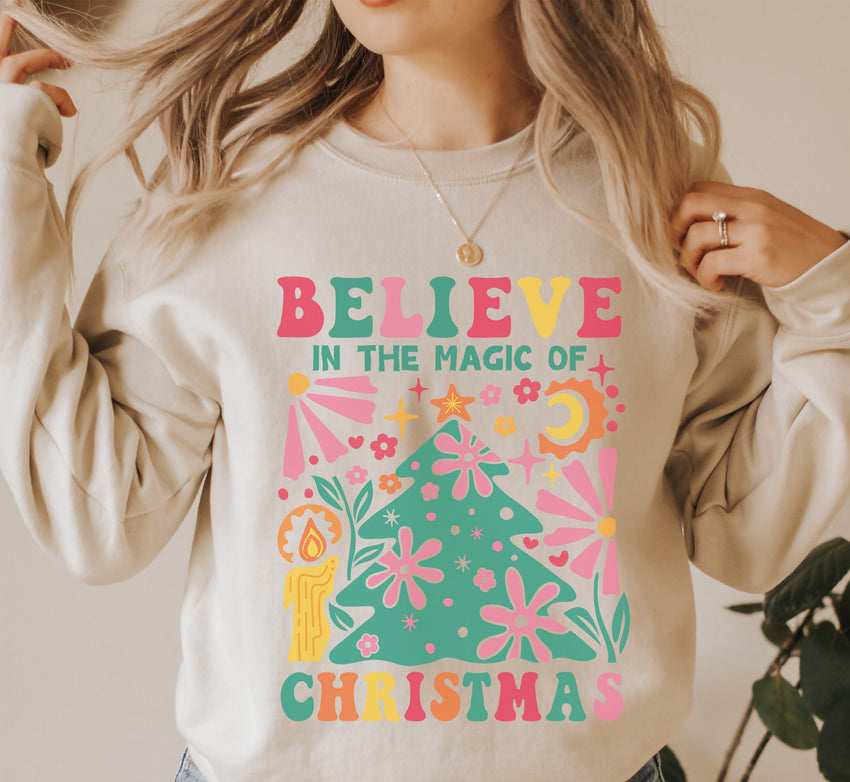 Believe in the Magic of Christmas Sweat, Vintage Christmas Tree Sweat, Christmas Sweatshirts for Women, Merry Christmas Sweatshirt